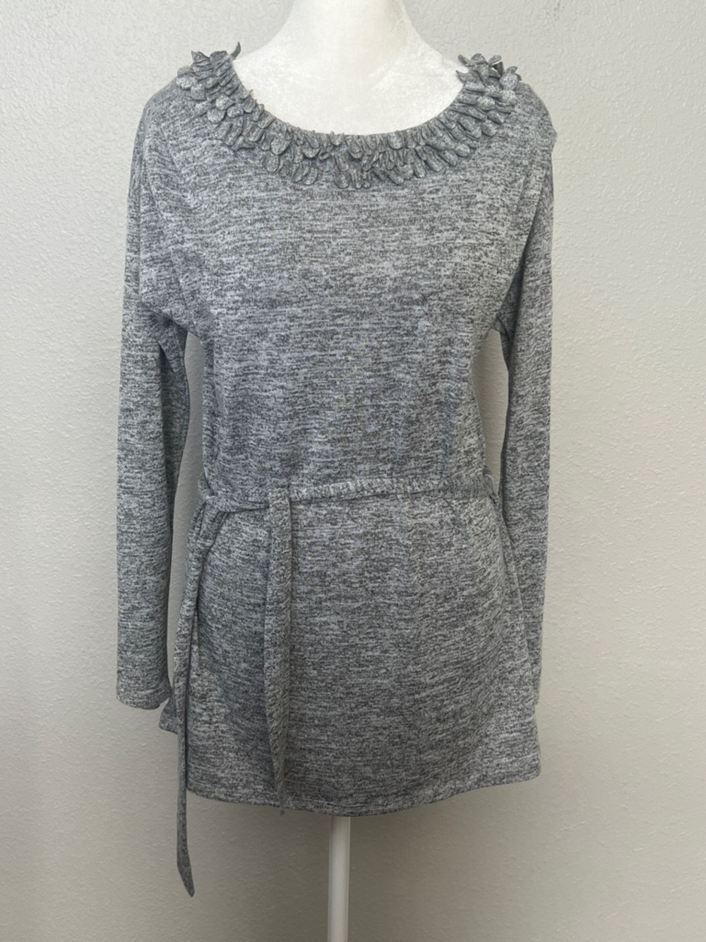 Dana Buchman Belted Knit Top Gray Embellished Size XSmall